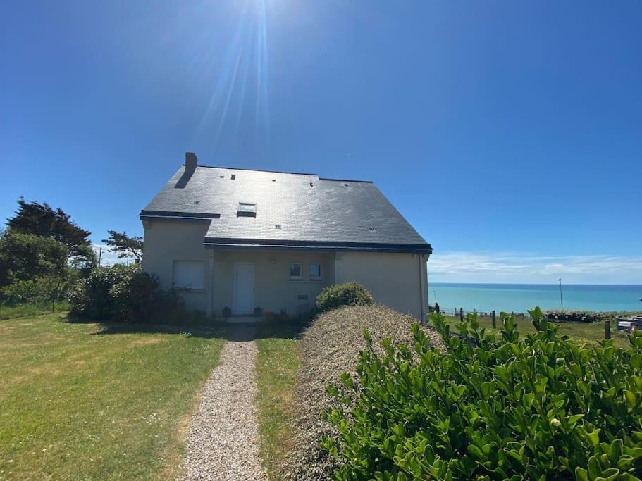 Grande Maison Chaleureuse Avec Vue Mer Imprenable كرييل-سور-مير المظهر الخارجي الصورة